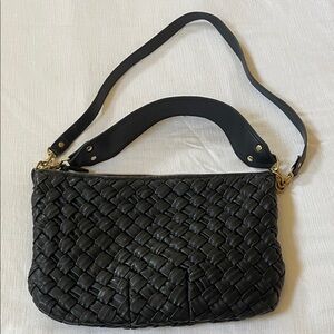 Clare V moyen messenger